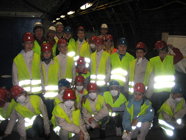 The group of pupils in the practice gallery !