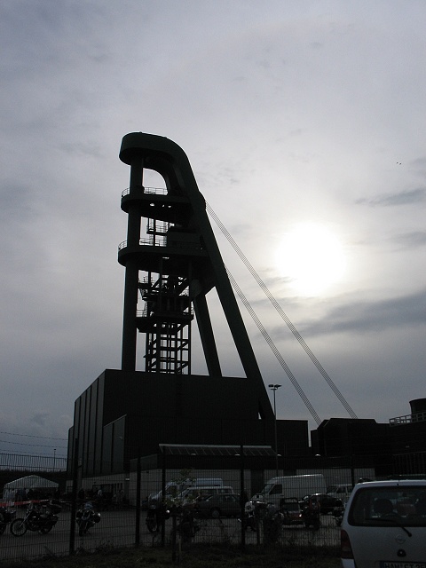 A contre-jour shot of Lerche shaft !