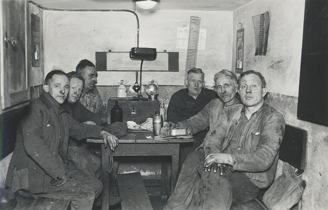 In the underground pit foremen's room !