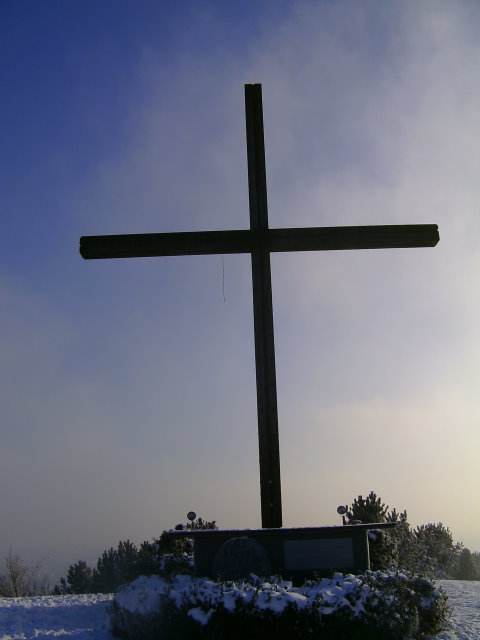 The cross as contre-jour shot !