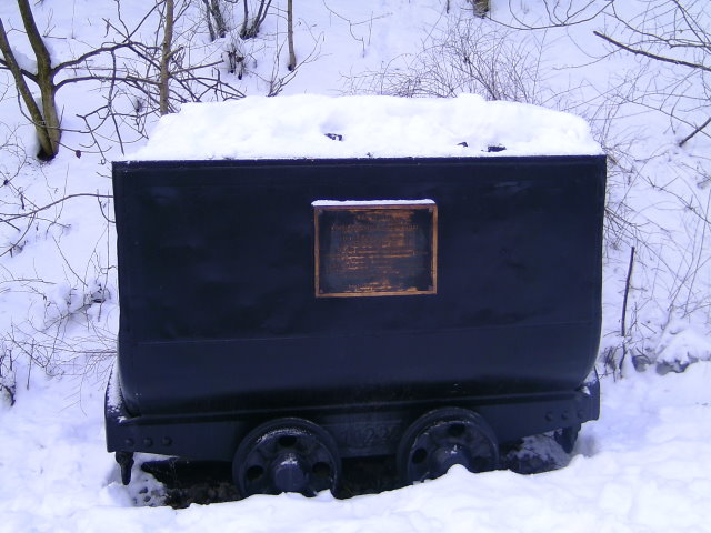 A mine car on the slagheap !