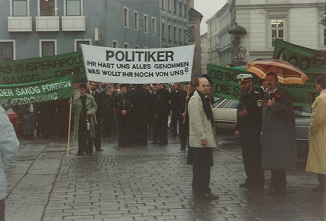 A protest march of the miners !