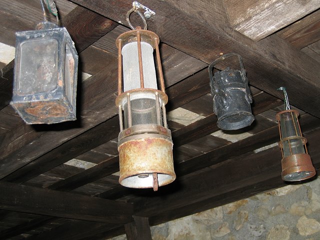 Grubenlampen am Helenenschacht !